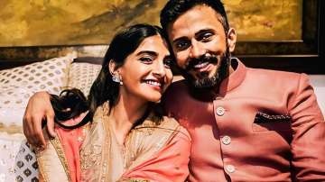 Troll refers Sonam Kapoor's husband Anand Ahuja as 'the ugliest,' actress lashes out