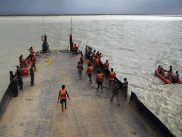 boat capsize