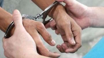 Delhi: Man poses as police officer, issues fake COVID norm violation challans, arrested