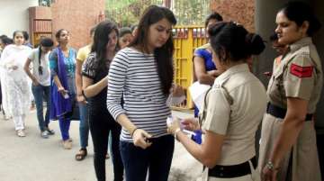 50% aspirants skip exam in Lucknow due to coronavirus fear