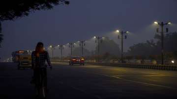 Delhi's air quality 'very poor', likely to become 'severe' on Diwali night