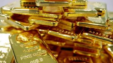 Global gold demand falls in July-Sept, investment demand still strong