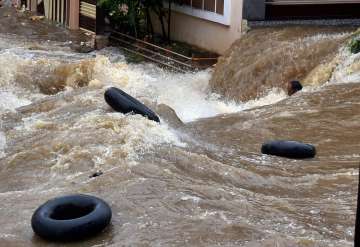 Mumbai, Bengaluru, Vishakhapatnam, Jaipur, Amritsar, Kolkata, Kozhikode, water risk, wwf, 