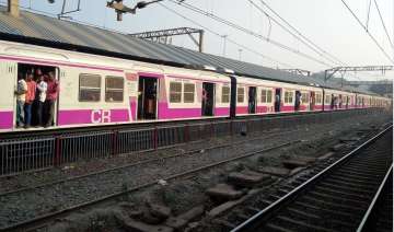 Railways to run 194 special services of Mumbai local trains from Oct 15 to avoid overcrowding