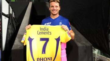 Jos Buttler receives MS Dhoni's jersey from 200th IPL game 