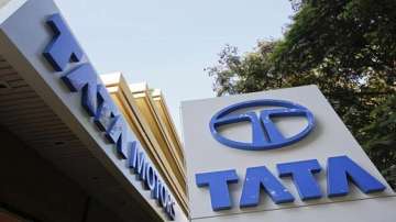 Tata Motors ties up with HDFC Bank for financing of passenger vehicles