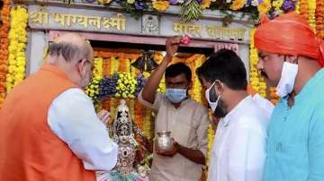 Bhagyalakshmi Temple becomes cynosure of Hyderabad civic poll narrative