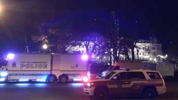 Canada: Man in 'medieval costume' goes on stabbing spree in Quebec city, kills 2