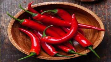 Chilli peppers may increase your lifespan says study: Know 5 reasons for having them in your diet