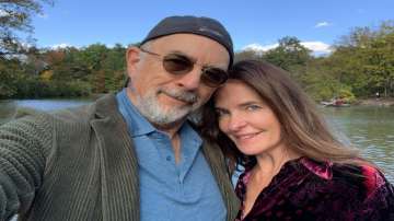 Actor couple Richard Schiff, Sheila Kelly test positive for COVID-19