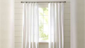 Vastu Tips: Put white colored curtains in the north-west direction of the house