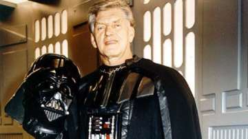 David Prowse, the original Darth Vader, dies at 85
