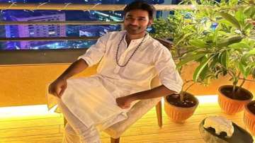 Dhanush is honoured as his 'Rowdy baby' is 1st south Indian song to get 1bn views