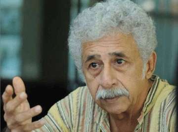 Naseeruddin Shah receives Aditya Vikram Birla Kalashikhar Puraskar