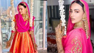 Photos of Sana Khan from mehendi ceremony