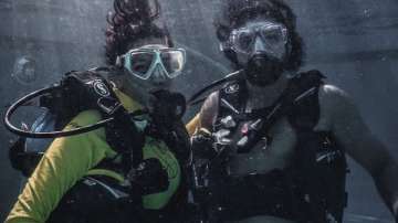 Shibani Dandekar goes diving with boyfriend Farhan Akhtar