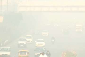 smog delhi, delhi smog news, delhi smog blanket, delhi low visibility, 