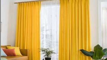 Vastu Tips: Put yellow curtains in the south-west direction of your house to improve your family's h