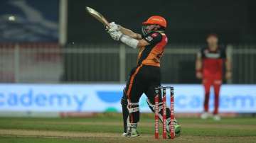 Kane Williamson in action during RCB-SRH game.