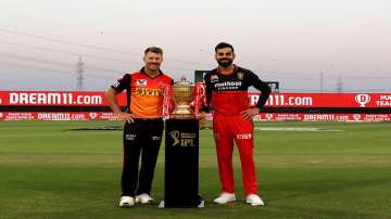 Virat Kohli and David Warner ahead of Eliminator tie of IPL 2020.