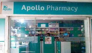 amazon, apollo pharmacy