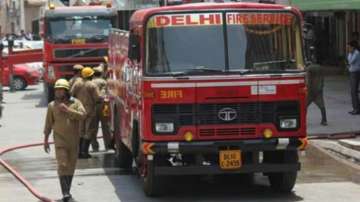 Minor girl dies after building collapses in Delhi’s Khazoori Khas area