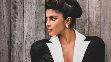 Priyanka Chopra is a treat for sore eyes in monochrome blazer with plunging neckline