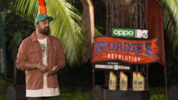 Roadies Revolution: Rannvijay Singha gives Neha Dhupia an upper hand to choose her team’s captain