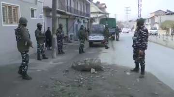 Terrorists attack joint party of CRPF-police in J&K's Srinagar; area cordoned off