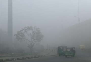Dense fog engulfs Delhi-NCR, almost zero visibility in parts of capital