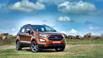 Ford EcoSport price reduced by up to Rs 35k, offers sunroof in Titanium trim | Check variants, price