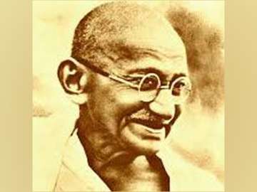 Unjust law... violence in itself: Priyanka Gandhi Vadra pays tribute to Mahatma Gandhi