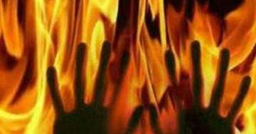 UP: Shocking! Drunk man sets 6-year-old daughter on fire after argument with family