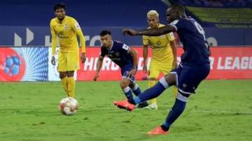 Mumbai City FC blunder gifts late equaliser to Chennaiyin