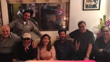 Madhuri Dixit, Anil Kapoor, Anupam Kher & others reunite to celebrate 32 years of 'Ram Lakhan'