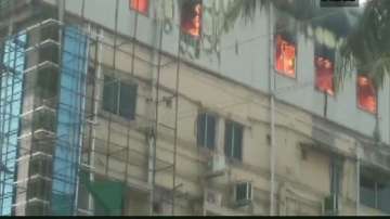 Odisha: Major fire breaks out at private hospital in Cuttack