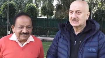 Anupam Kher meets Union Health Minister Harsh Vardhan, calls him 'people's person'