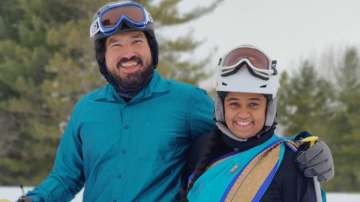 Viral video of NRI couple skiing in saree and dhoti in the US impresses netizens