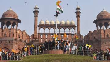 red fort violence, capitol hill 