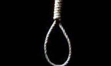 Iranian woman hanged, iranian woman heart attack, iranian woman body hanged, iranian woman convicted