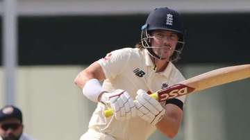 IND vs ENG 1st Test Day 1: England players wear black armbands to pay tribute to Tom Moore