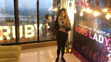 Abhinav Shukla welcomes wife Rubina Dilaik after her Bigg Boss 14 win with sweet surprise | WATCH