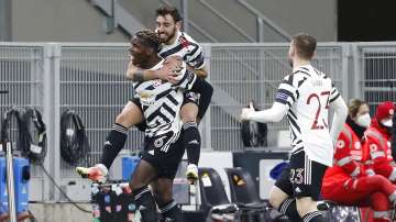 Paul Pogba scored the only goal of the match as Manchester United beat AC Milan 2-1 on aggregate to reach the Europa League quarterfinals.