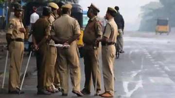 Delhi Police warns of strict action against those not following COVID protocols on Holi