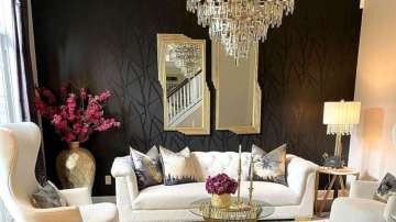 Vastu Tips: Keeping gold with white things will benefit. Know how