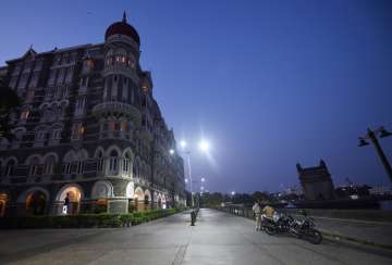 Mumbai Police receives threat call to blow up Taj Hotel