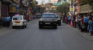 pm modi news, pm modi bengal news,pm modi's convoy ambulance, pm modi bengal rally