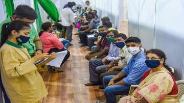 COVID-19, vaccination centres, Maharashtra, Latur, coronavirus, pandemic, positive cases, surge in c