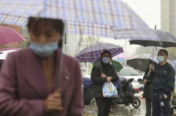 China aims to vaccinate entire city in 5 days after outbreak
