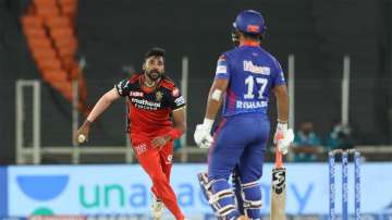 IPL 2021 | RCB survive Rishabh Pant-Shimron Hetmyer scare to clinch nail-biter in Ahmedabad